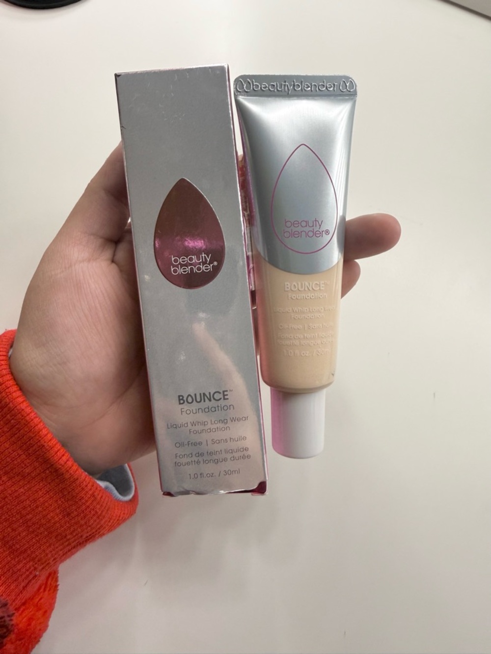 Beauty Blender 1.10 Light Whip Long Wear Foundation